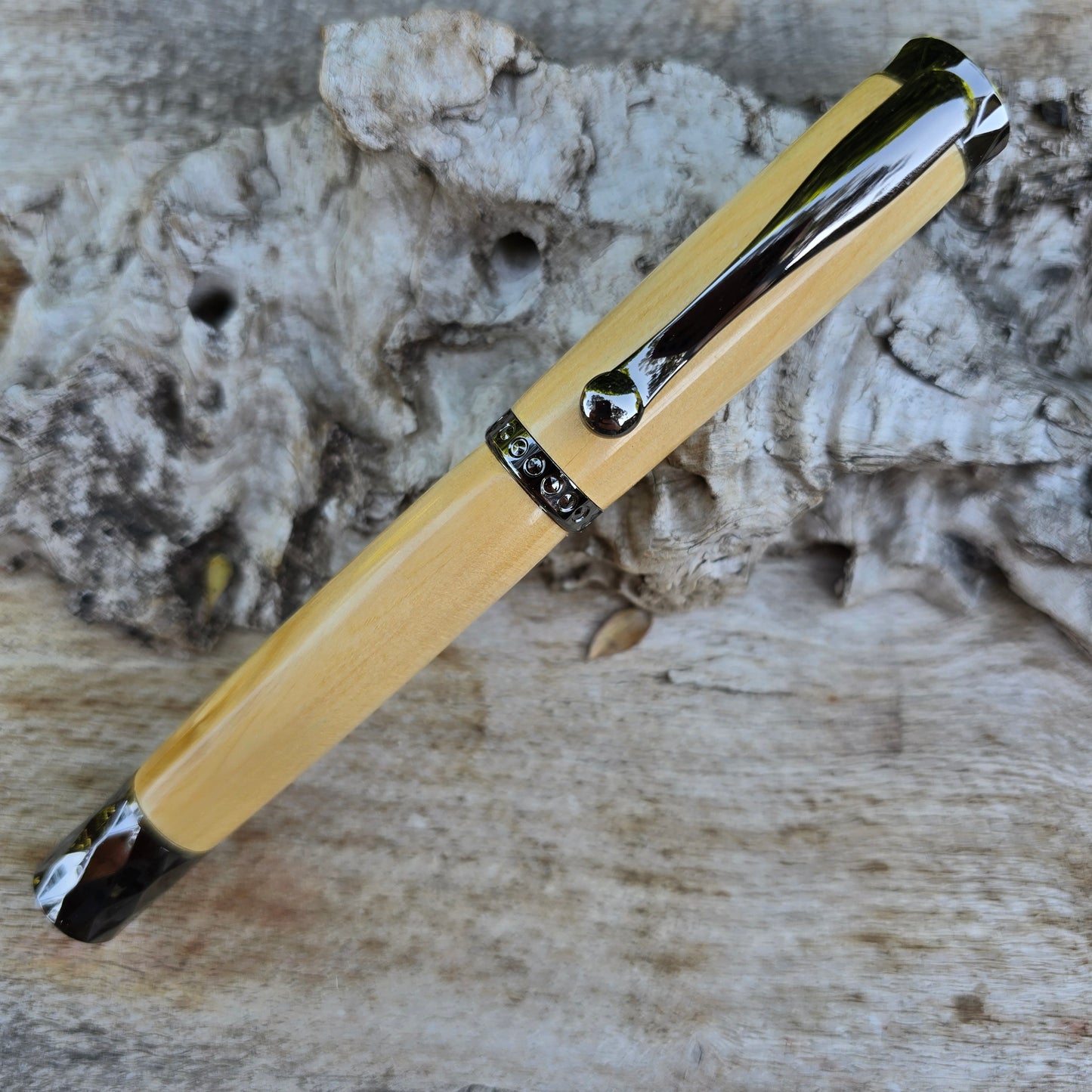 Huon Pine Atrax Fountain Pen with Etched Metal Trim