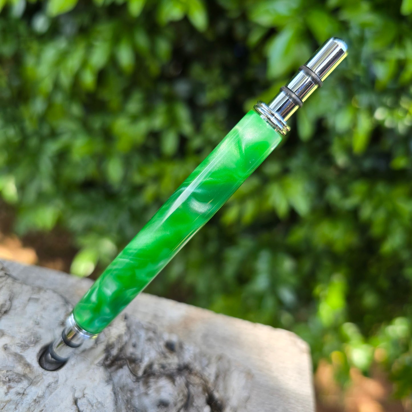 Acrylic Seam Ripper with Silver Trim