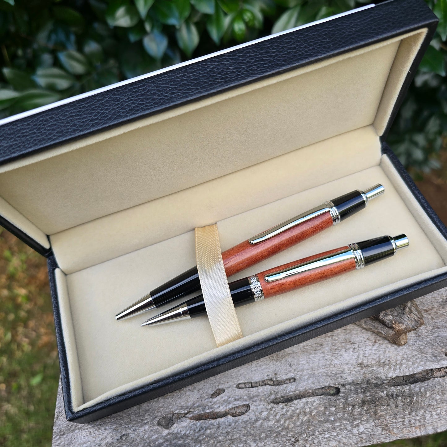 River Red Gum Sierra Click Style Pen & Pencil Set with Black/Silver Trim