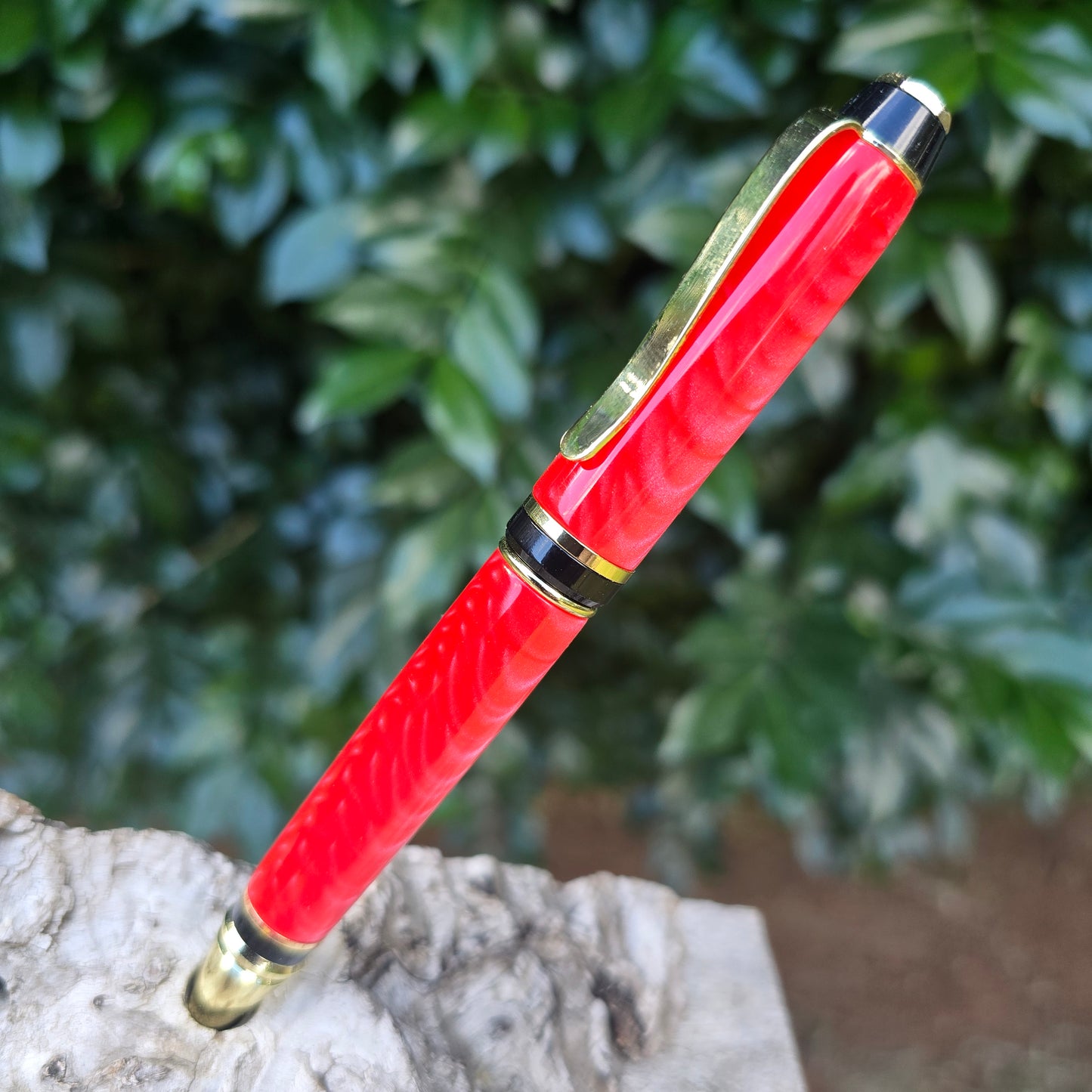 Red Dragon Scale Cuban Twist Style Pen with Gold Trim