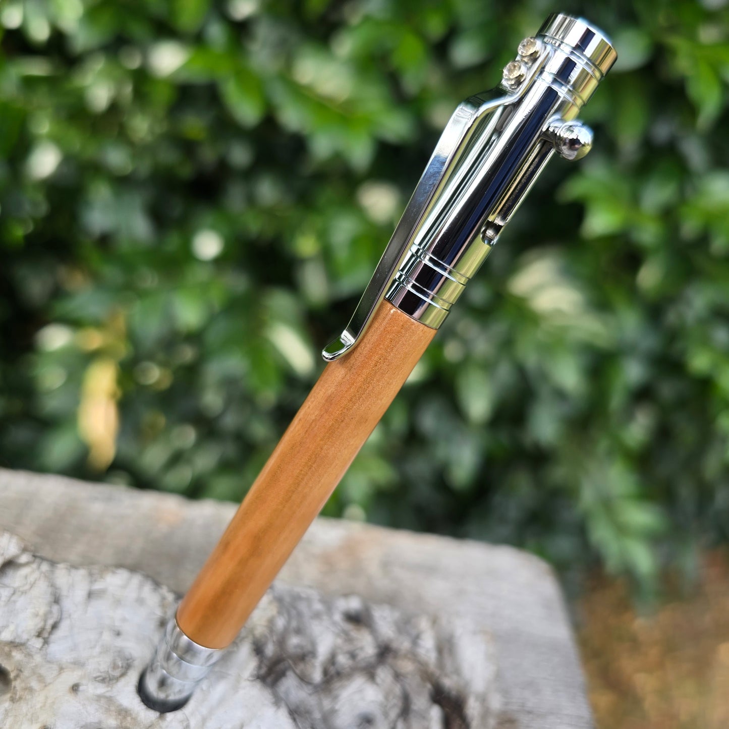 Budgeroo Bolster Style Pen with Silver Trim