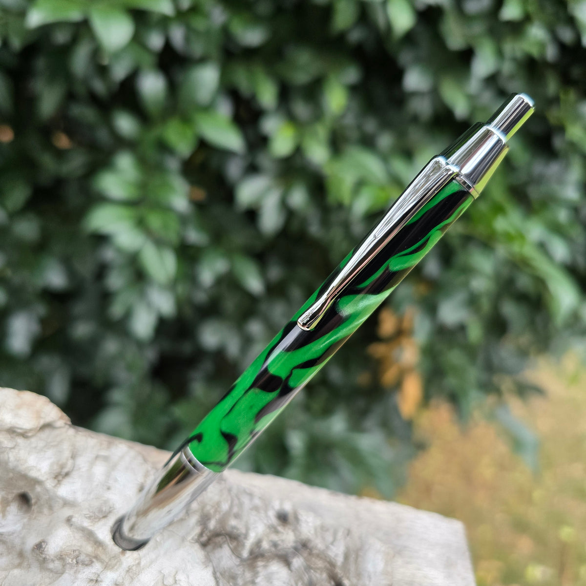 Acrylic Resin Imperial Click Style Pen with Silver Trim