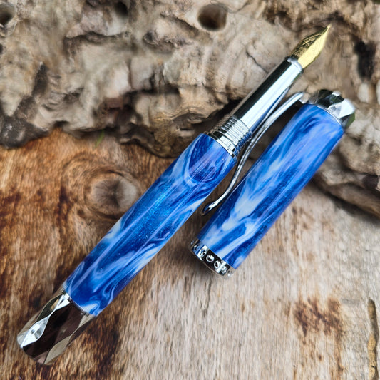 Diamond Cast Atrax Fountain Pen