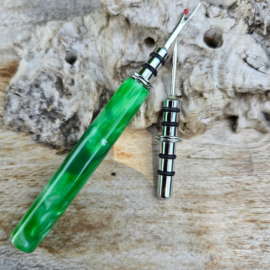 Acrylic Seam Ripper with Silver Trim