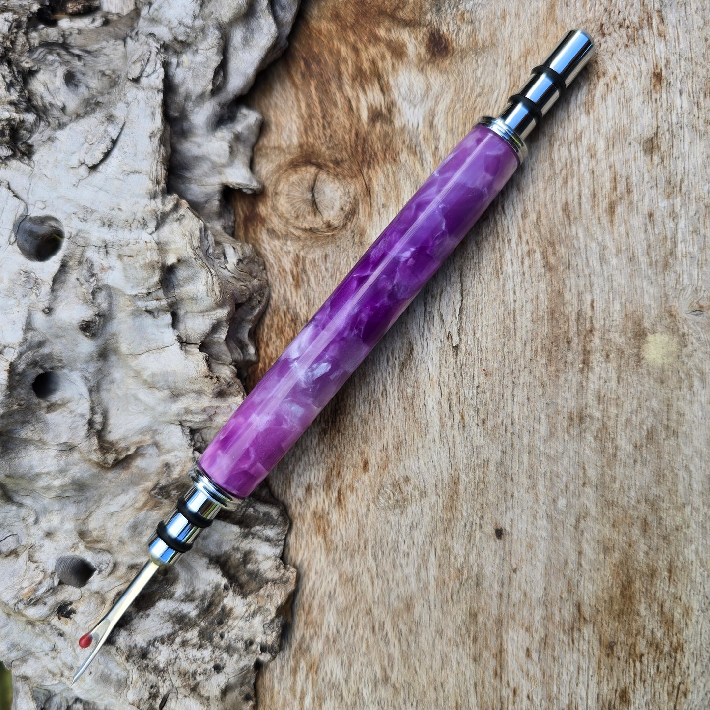 Acrylic Seam Ripper with Silver Trim