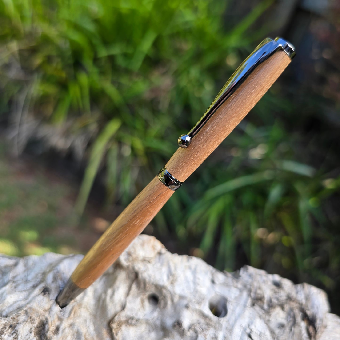 Queensland Maple Slimline Twist Pen with Etched Metal Trim