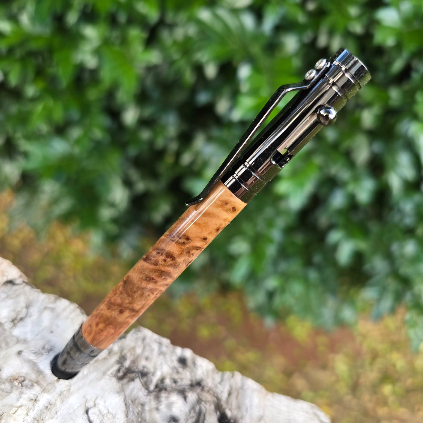 York Gum Burl Bolster Style Pen with Etched Metal Trim