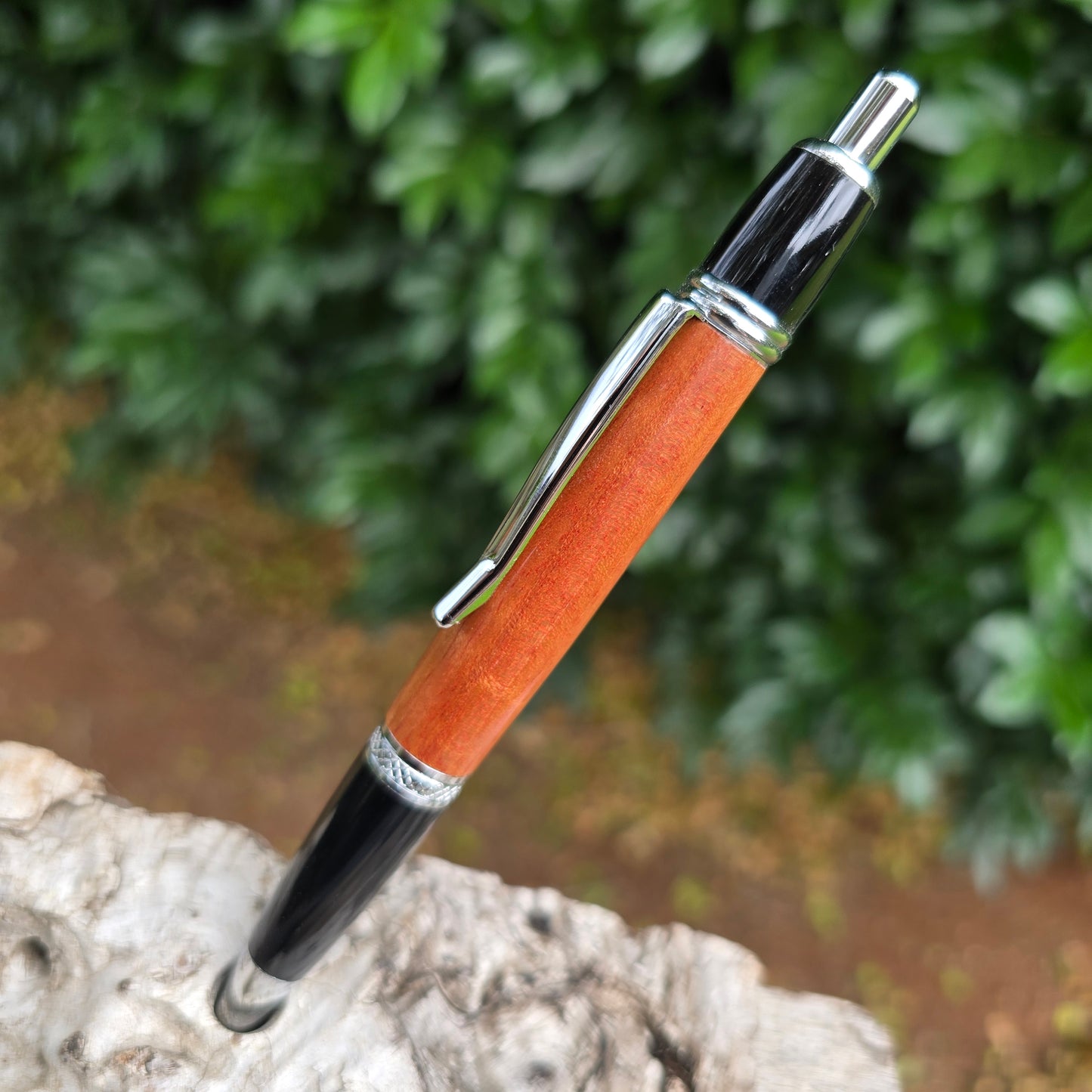 Blackwood Sierra Click Style Pen with Black/Silver Trim