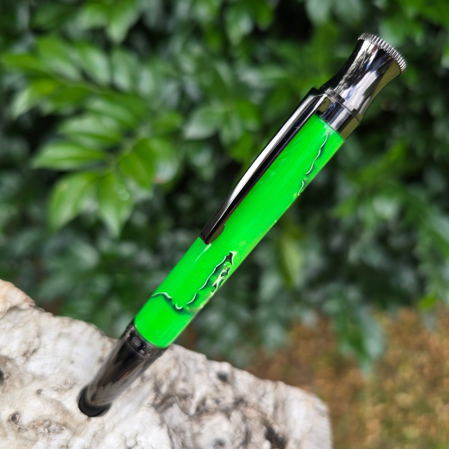 Acrylic Resin Samsara Twist Style Pen with Etched Metal Trim
