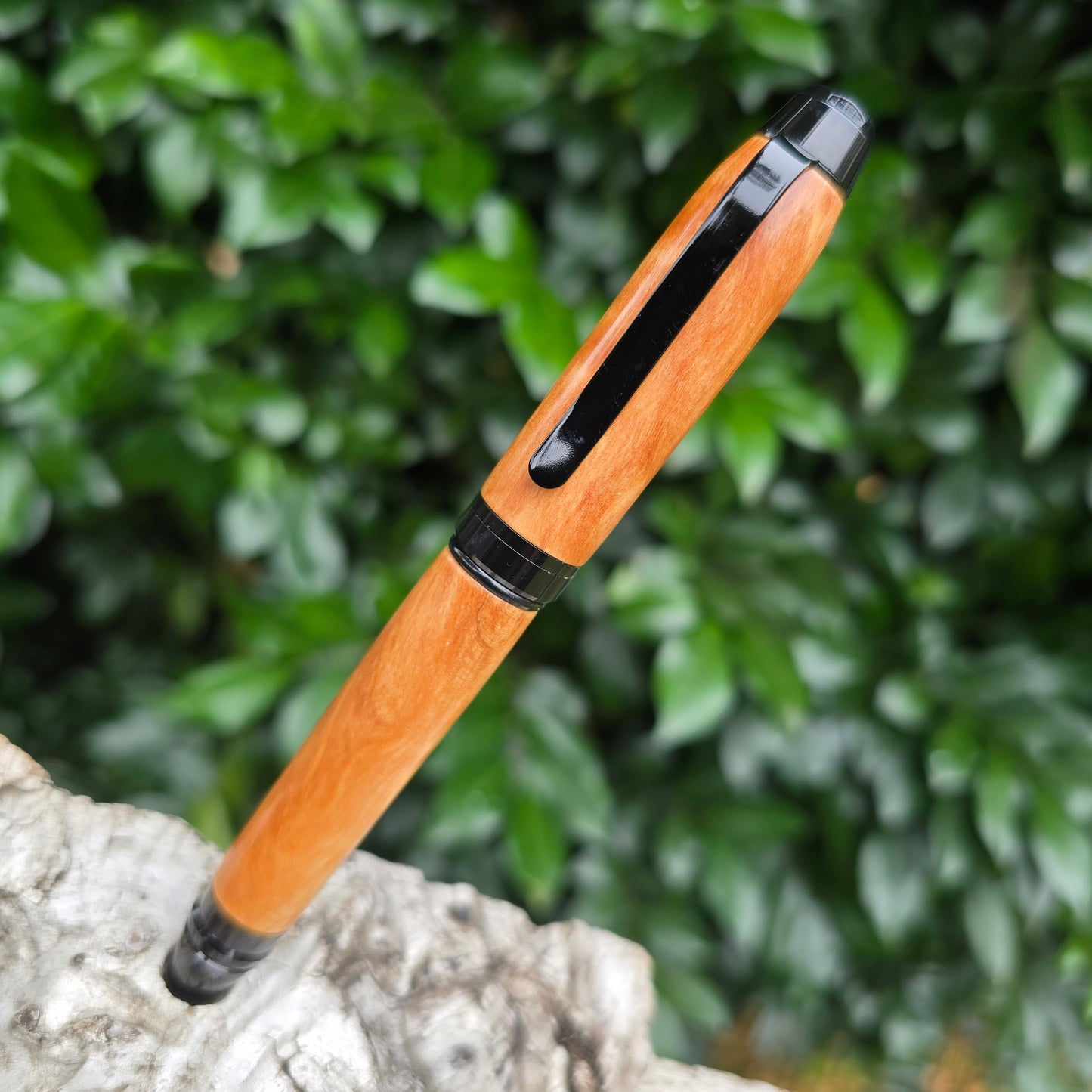 Cape Lilac Cuban Twist Style Pen with Black Trim