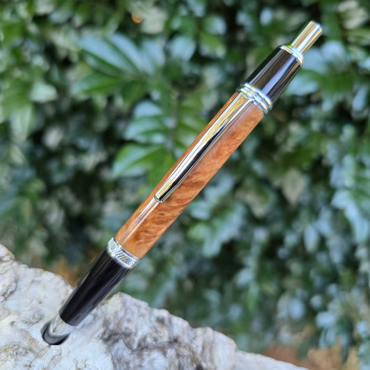 Rib Fruited Mallee Sierra Click Pen with Black/Silver Trim