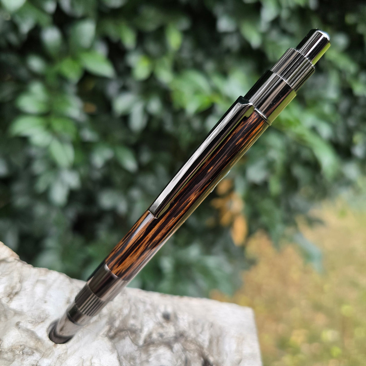 Palmwood Axel Click Style Pen with Etched Metal Trim