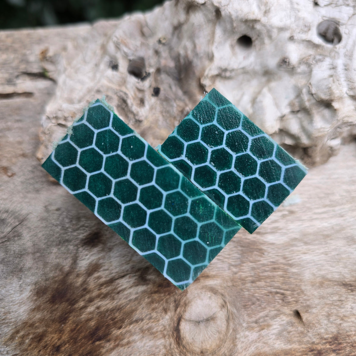 15/10/26 Live Turning - MINI 3D Honeycomb Epoxy Resin Stromberg Fountain Pen with Gold Trim
